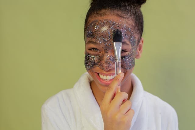 Cinco Exfoliantes Corporales y Faciales para una Piel Radiante